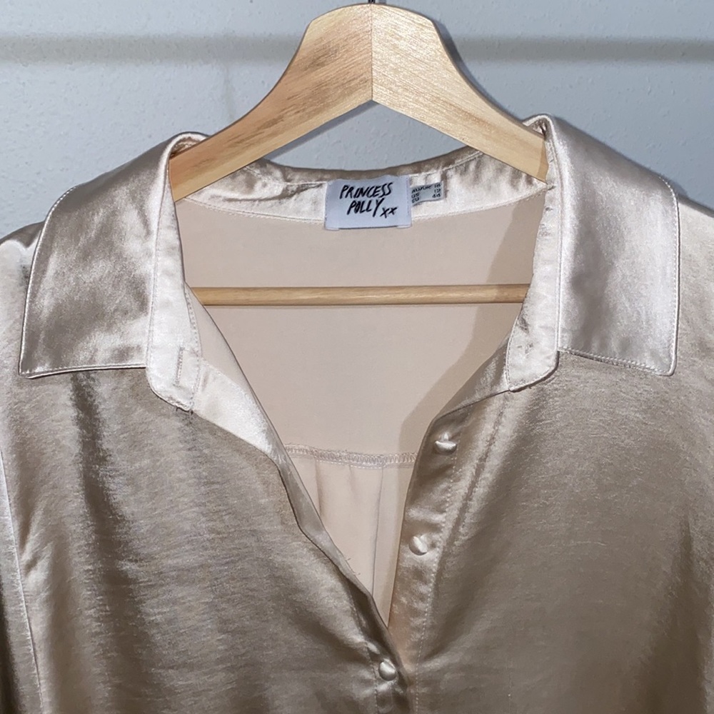 Button Up - Picture 3 of 3